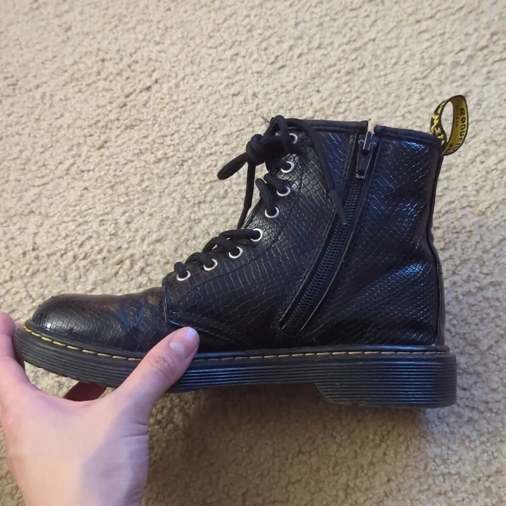 Dr Martens patent “snake skin” boots size 3